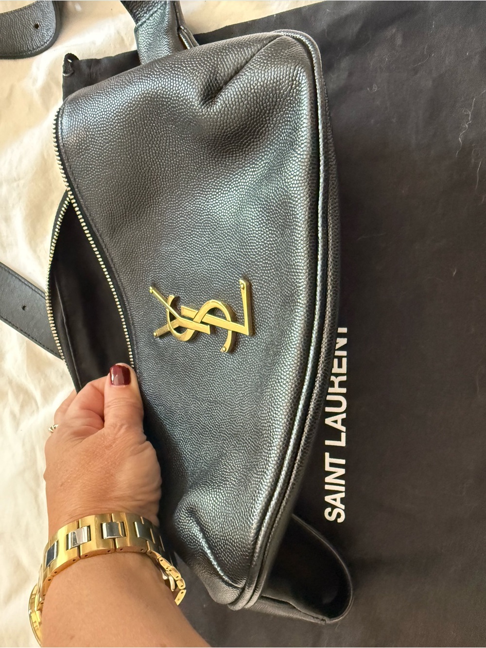 Saint Laurent Black Leather Belt Bag with Gold YSL Hardware - Picture 4 of 8
